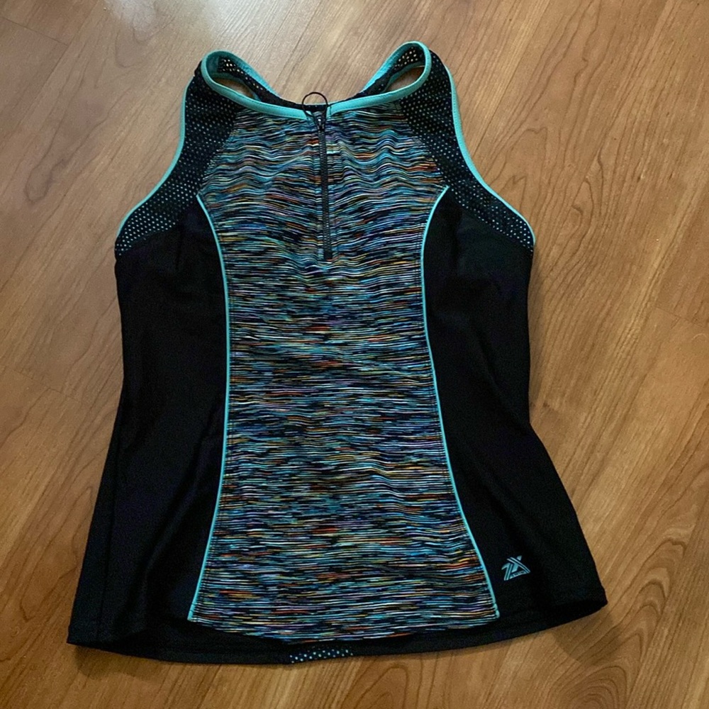 NWOT ZERO XPOSUR Swimwear top L.